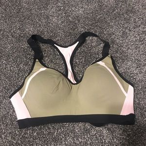 Victoria’s Secret Incredible Sports Bra